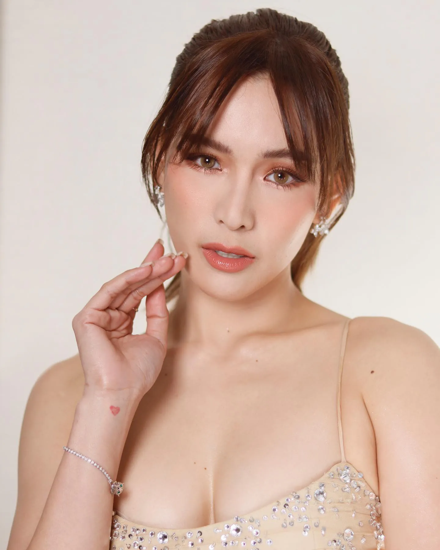 Jackie Gonzaga - jackie-gonzaga-sexy-27.webp